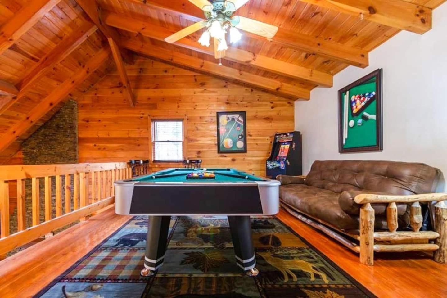 Pigeonforge Cabin Game Roomdog Friendlyhot Tub Pigeon Forge Dış mekan fotoğraf