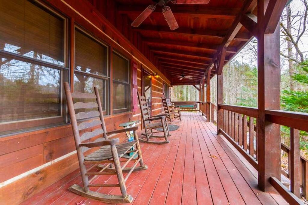 Pigeonforge Cabin Game Roomdog Friendlyhot Tub Pigeon Forge Dış mekan fotoğraf
